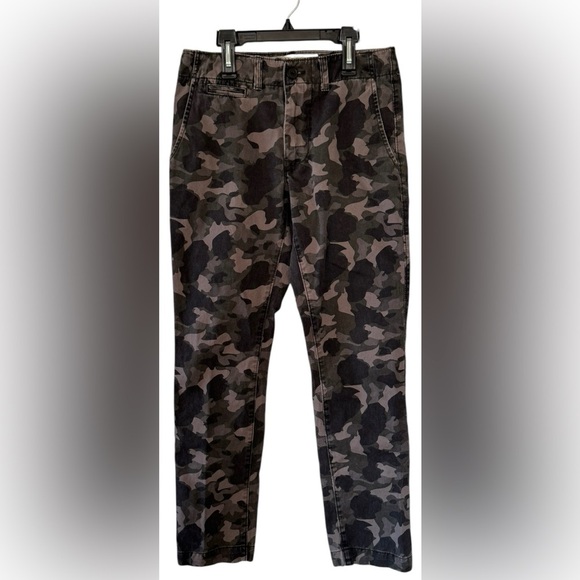 Aeropostale Grey Camo Jogger Pants Size 30x32 - Picture 1 of 5